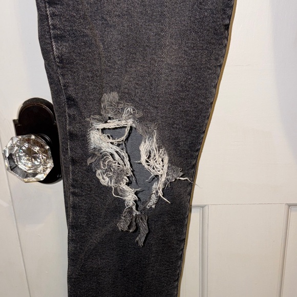 Levi's Black Skinny Jeans for Women - Picture 4 of 6